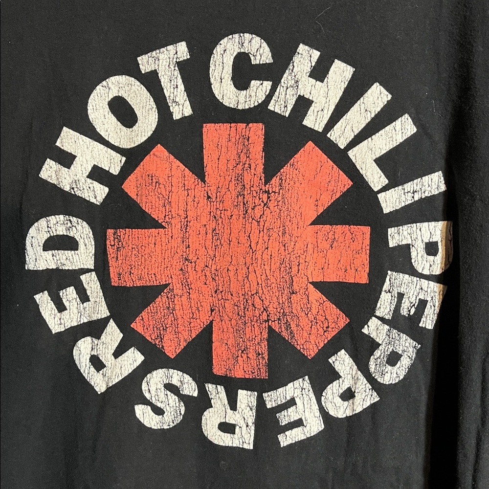 Black Red Hot Chili Peppers T-Shirt - Picture 2 of 4